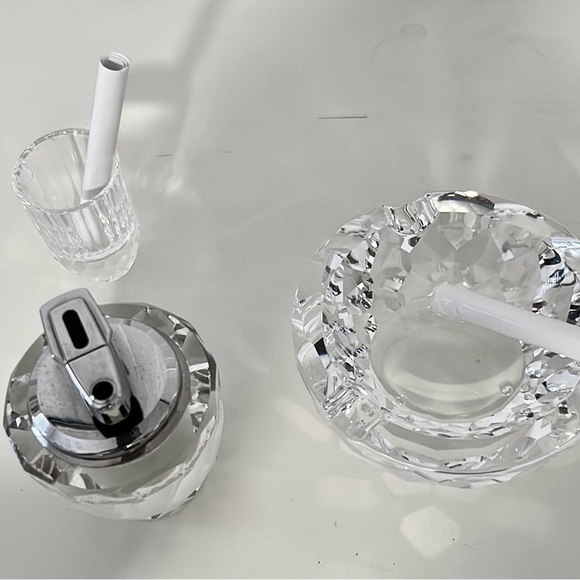 置物 Swarovski Cigarette Lighter SWAROVSKI CIGARETTE HOLDER - POLISHED RHODIUM v1 011054 - The
